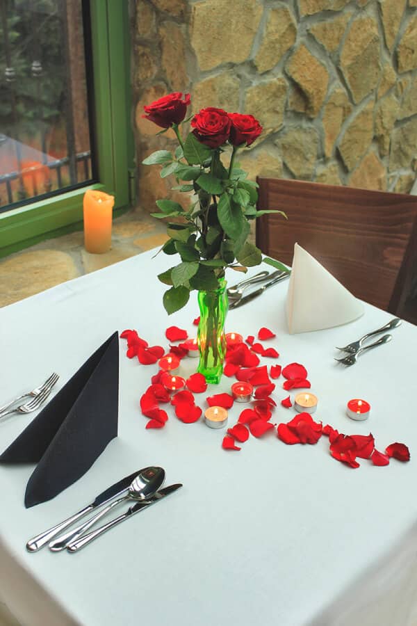 Romantyczna kolacja w hotelu Modrzewiówka